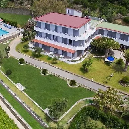 Hotel Rita 3*